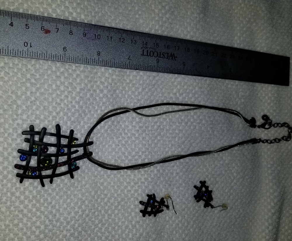 Chico's black necklace and matching earrings